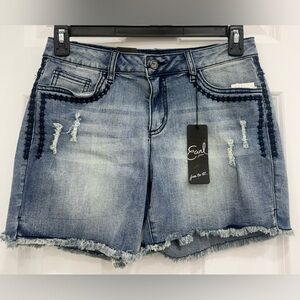 Earl Women's Blue Denim Shorts